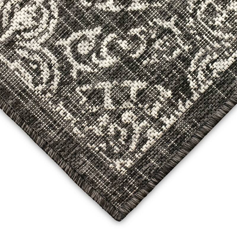 Liora Manne Carmel Antique Tile Indoor/Outdoor Rug