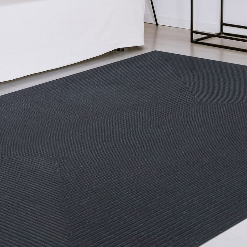 Superior Braided Reversible Indoor/Outdoor Area Rug