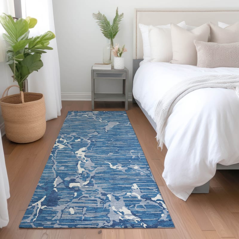 Machine Washable Indoor/ Outdoor Abstract Camo Chantille Rug - Blue - 2'3" x 7'6"