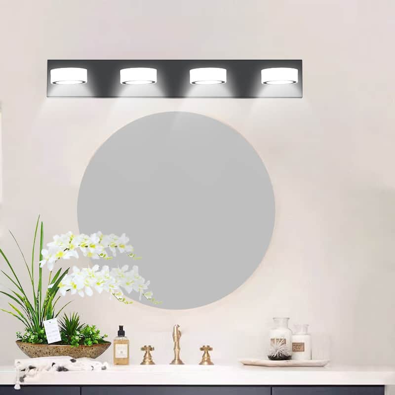 Vanity Lighting of 4 bulb