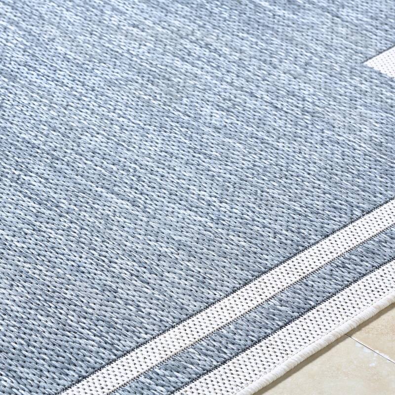 Livabliss Miami Beach Traditional Indoor/Outdoor Area Rug