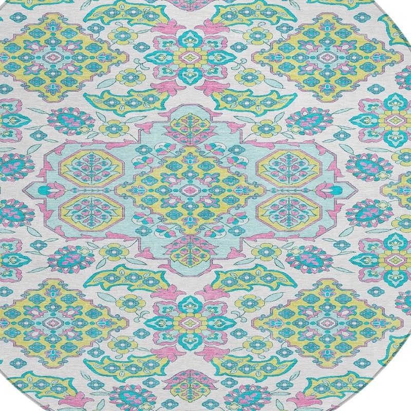 HomeRoots Medallion Traditional Rectangle Outdoor Rug