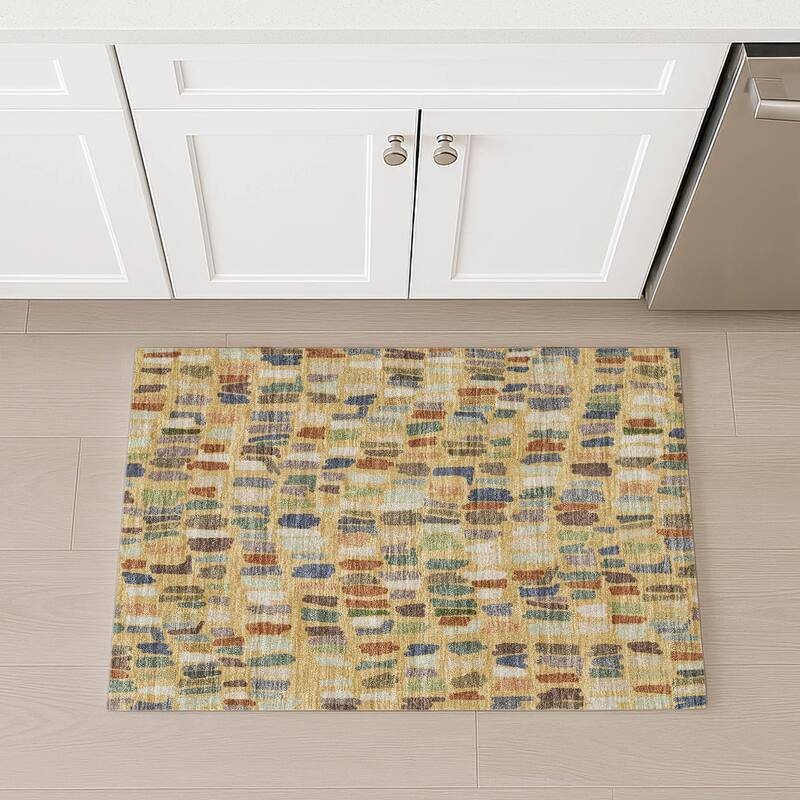 Machine Washable Indoor/ Outdoor Modern Mosaic Chantille Rug