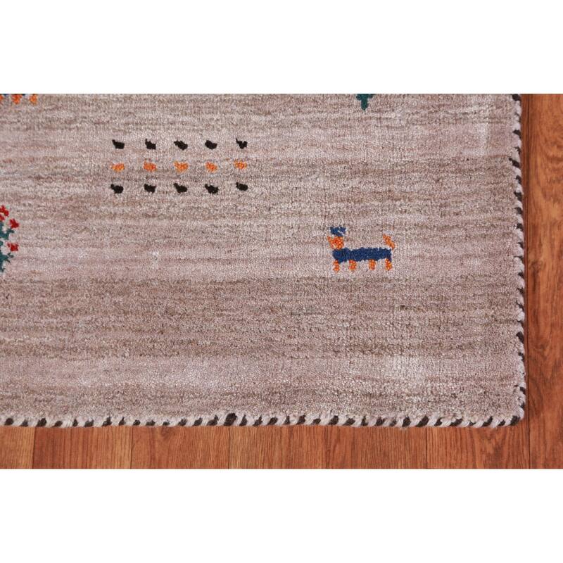 Hand Knotted Oriental 100% Wool Carpet Tribal Animal Pictorial Beige & Ivories Gabbeh Area Rug - 4' 11'' X 2' 11''