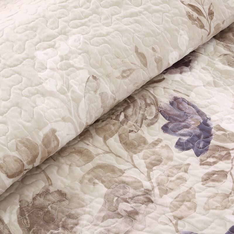 GDF Studio - Luna 6-Piece Reversible Quilt Set with Decorative Pillows