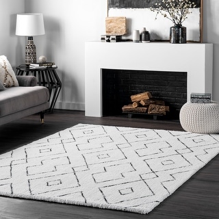 Nuloom Willow Contemporary Diamond Shag Area Rug