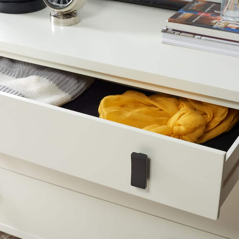 SAFAVIEH Attie 3-Drawer Storage Bedroom Chest.
