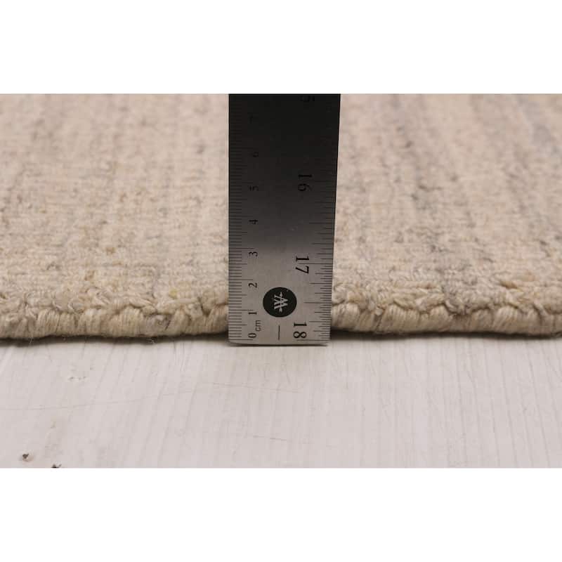 ECARPETGALLERY Hand Loomed Kashkuli Gabbeh Ivory Wool Rug - 5'7 x 7'9