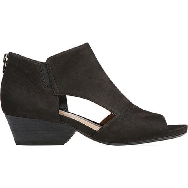 naturalizer greyson bootie