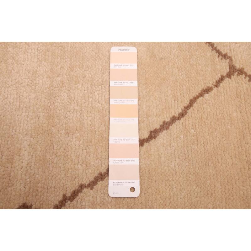 ECARPETGALLERY Hand-knotted Mystique Beige Wool Rug - 2'6 x 11'10