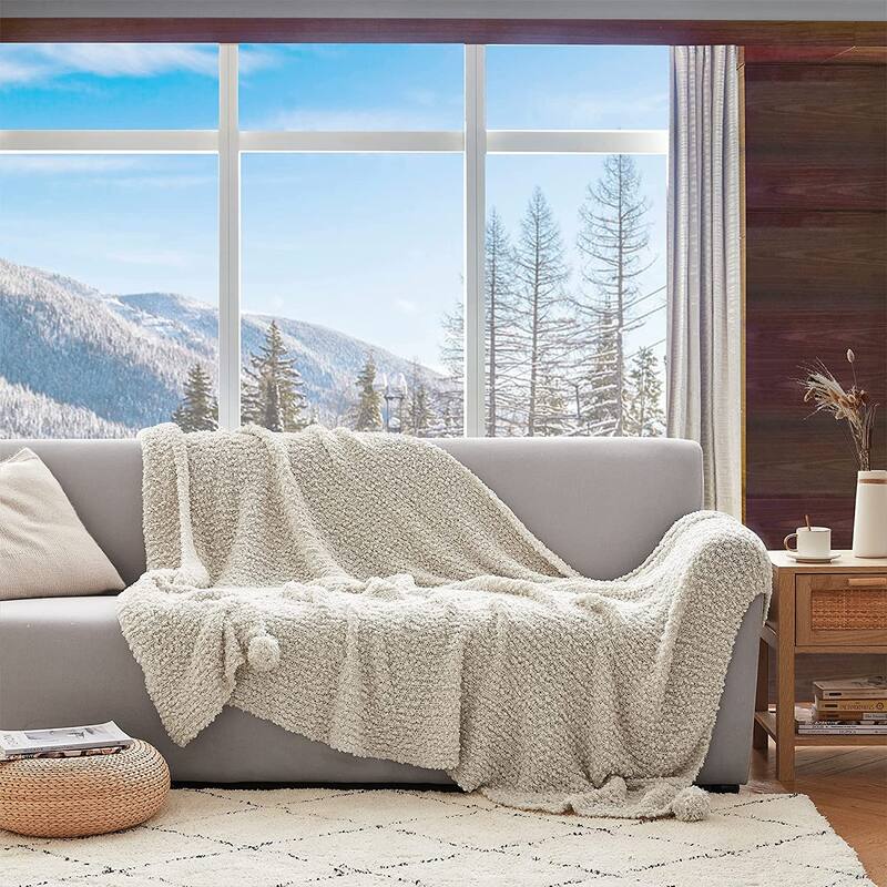 Cozy Potato® Pom Pom Yarn Knit Throw Blanket - Farmhouse White