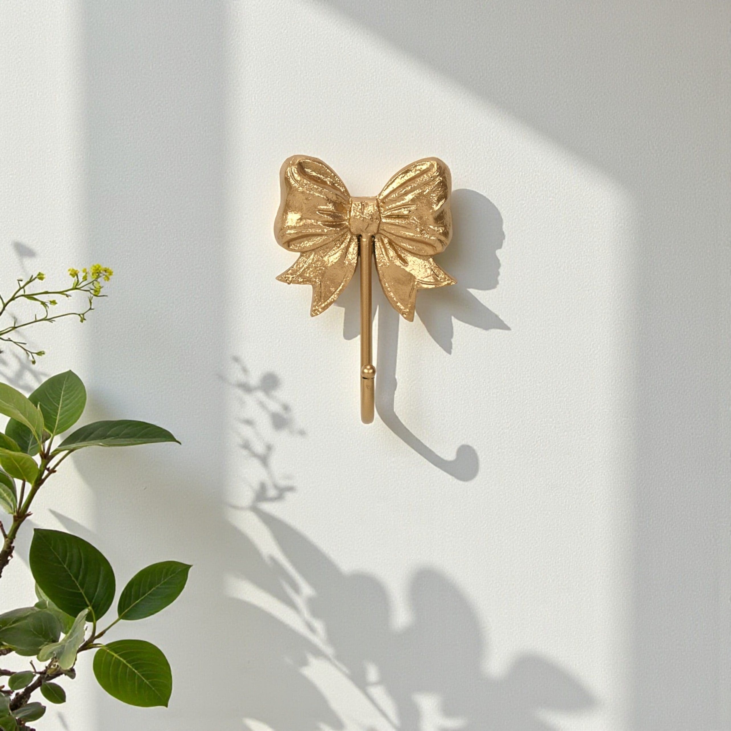 Talida Bow Gold Cast Iron Wall Hook - N/A