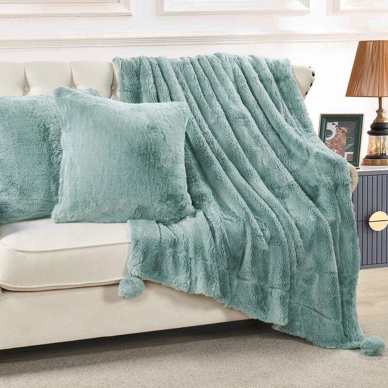 Pompom FauxFur Throw & 2 Pillow Shell Combo Set