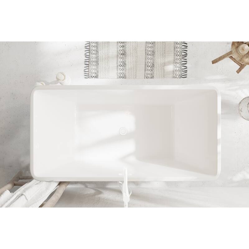 Thaddeus Bathtub in Glossy White