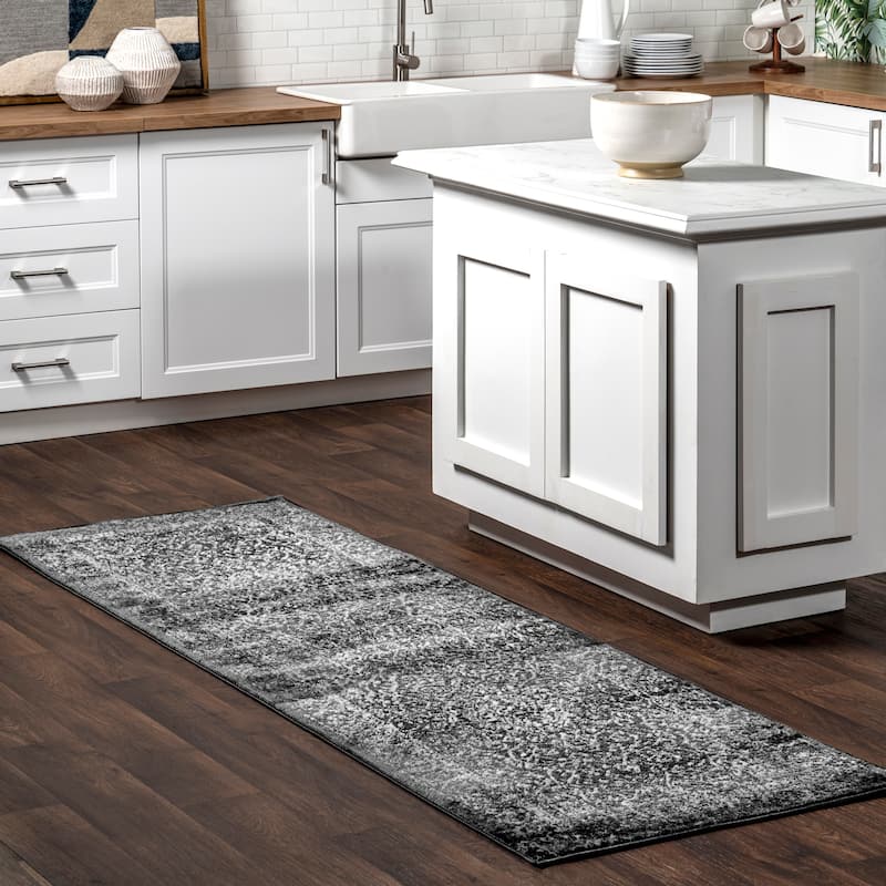 Nuloom Transitional Persian Delores Area Rug - 2' 6" x 8' - Dark Grey