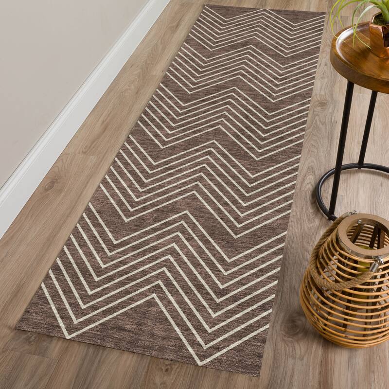 Machine Washable Indoor/ Outdoor Modern Chevron Chantille Rug