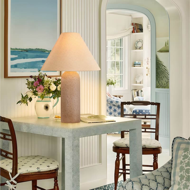 Pia Ricco Traditional Ceramic/Resin Table Lamp with 3-Way Switch