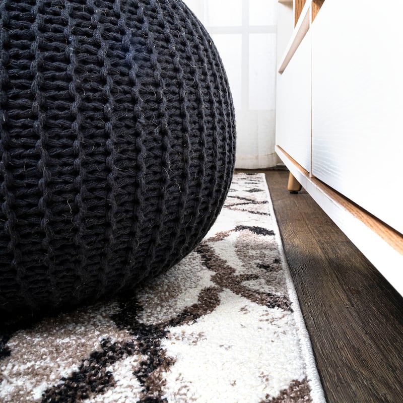 JONATHAN Y Amanar Moroccan Diamond Area Rug