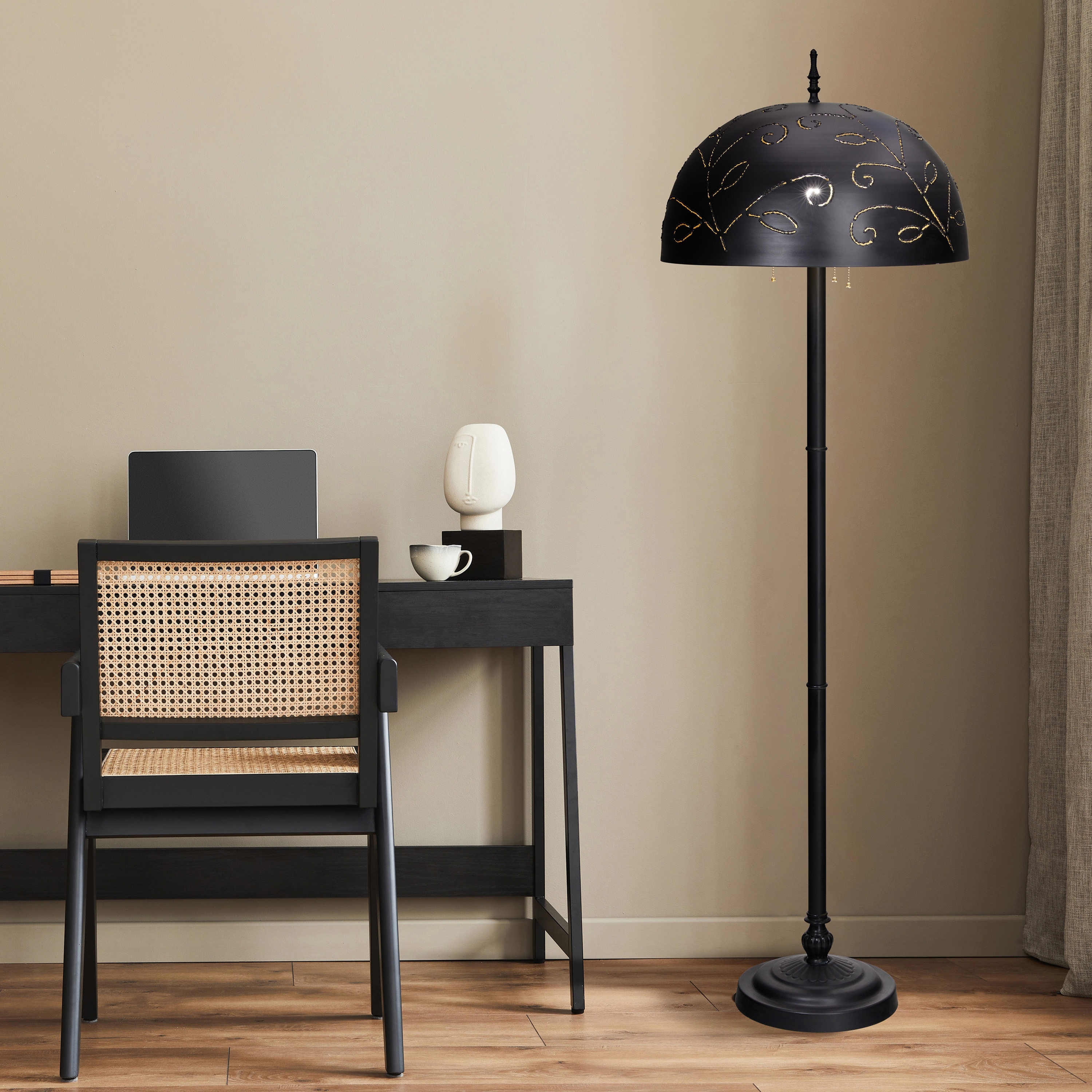 65.25 H 3 Light Daisy Gold Black Metal Floor Lamp