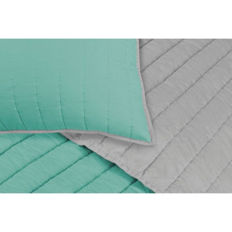 Superior Solid Cotton Reversible Farmhouse Quilt and Sham Set