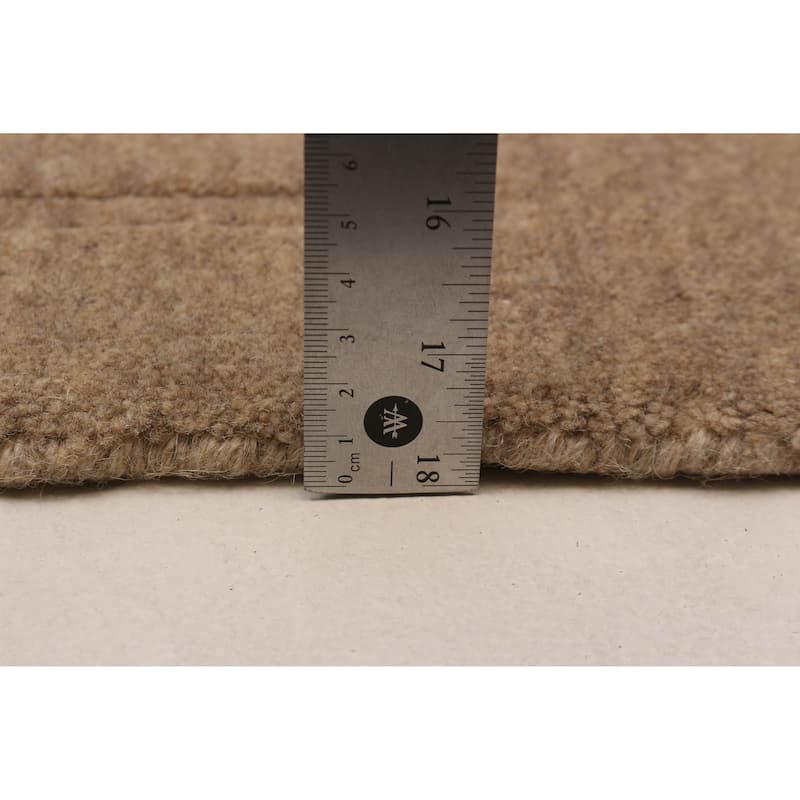 Kashkuli Gabbeh Tan Rug 8'0" x 11'0" - 8'0 x 11'0