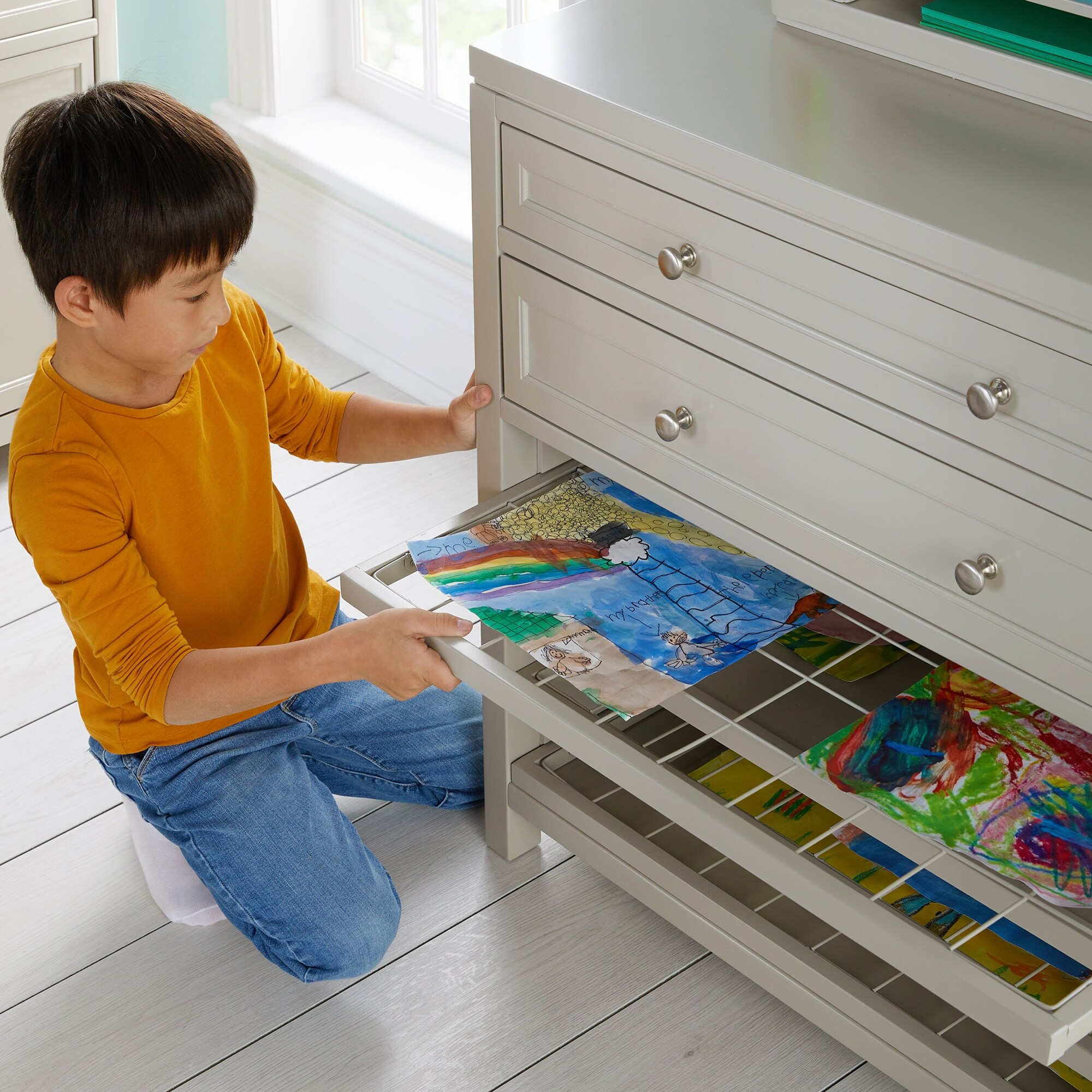 Martha Stewart Crafting Kids Art Storage with Drying Racks Bed
