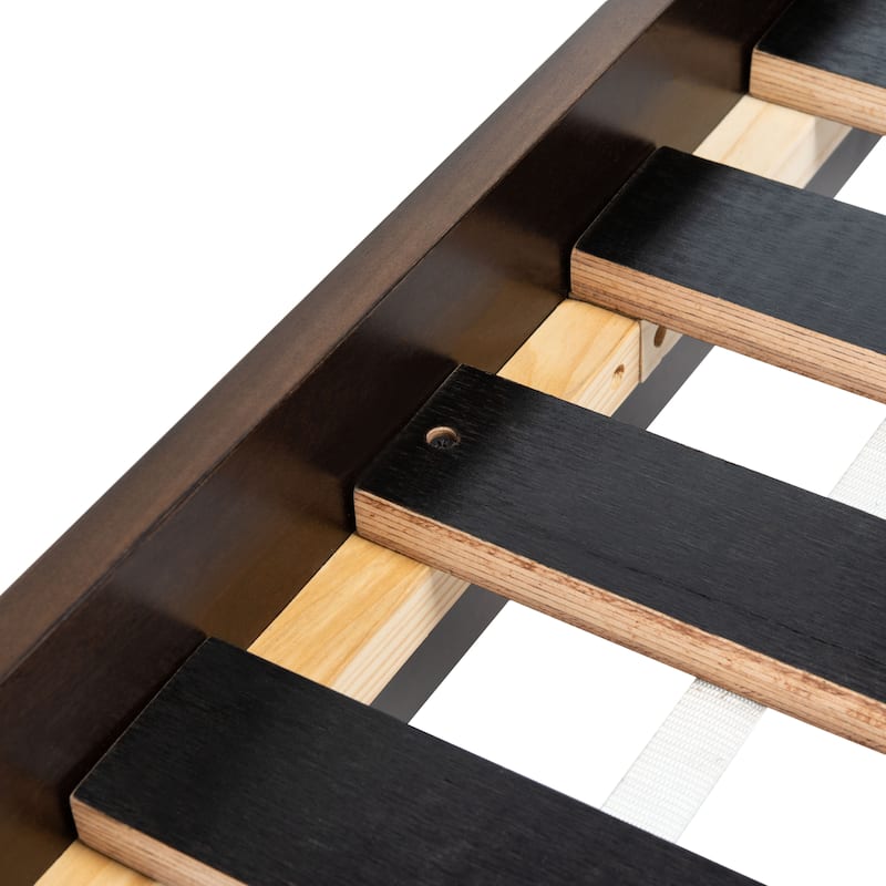 SAFAVIEH Couture Stassie Cane King Bed