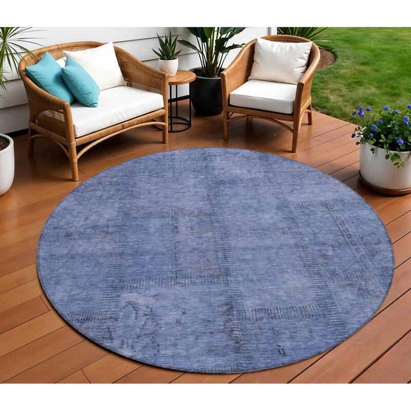 HomeRoots Patchwork Transitional Rectangle Outdoor Rug - 8' Round