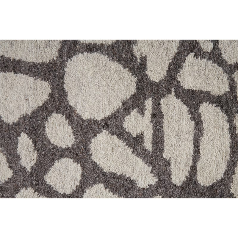 Landyn Plush Hand Knotted Berber Bone Ivory/Dark Gray Area Rug