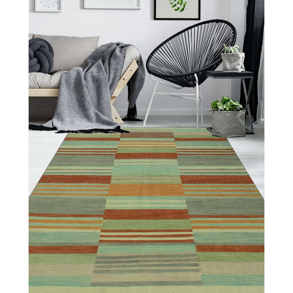 Hand-Woven Winchester Kilim Austin Grey/Rust Rug - 5'4" x 7'9"