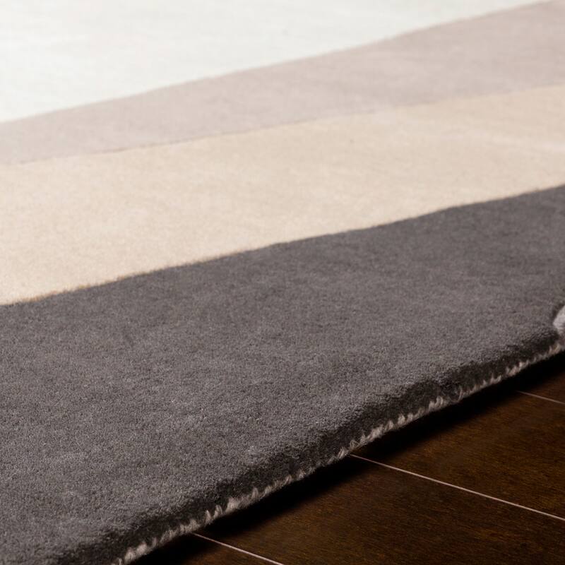 Livabliss Ivarshyttan Modern Area Rug