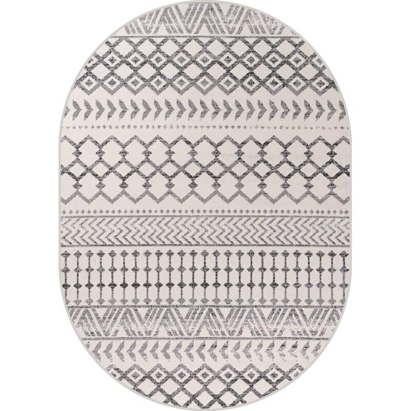 5'x7' Oval Boho Area Rug Geometric Design Non-Shedding - 60*84