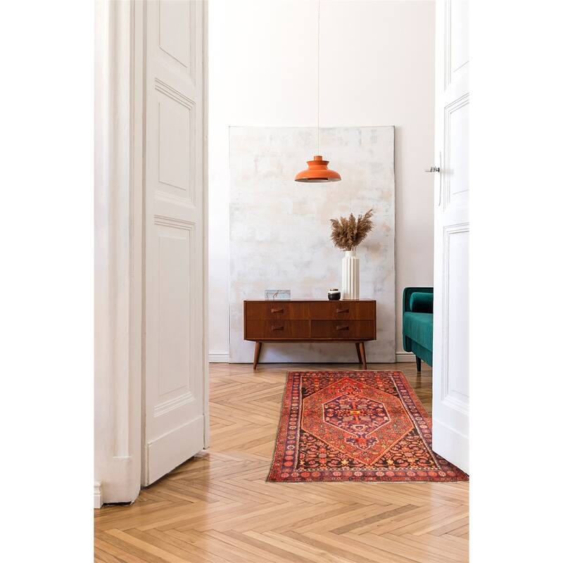 ECARPETGALLERY Hand-knotted Anadol Red Wool Rug - 4'3 x 8'2