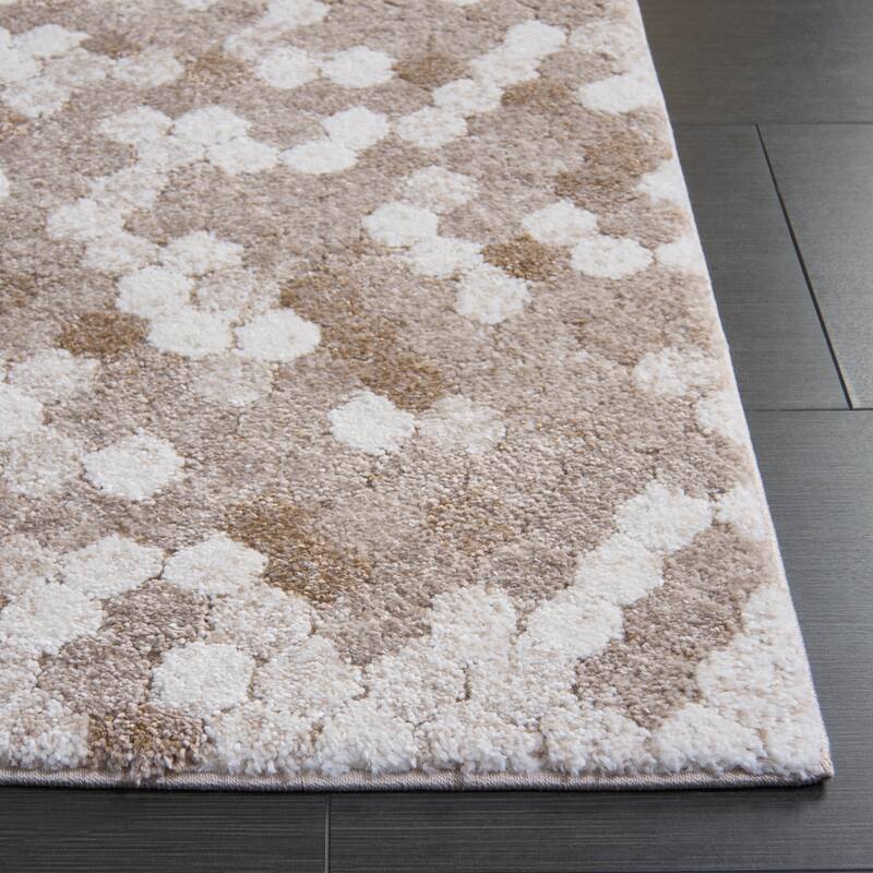 SAFAVIEH Northport Silvja Rug