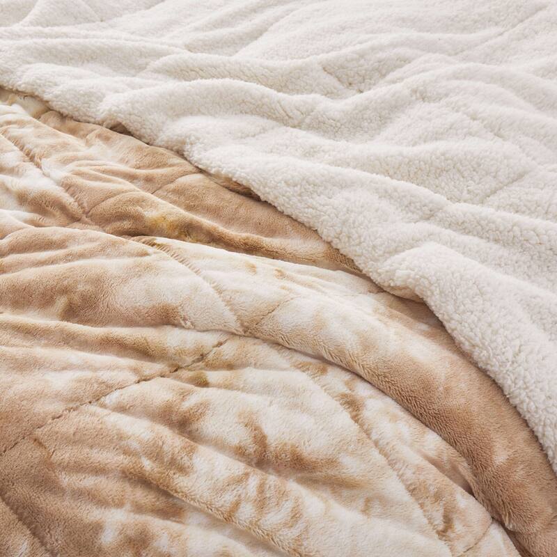 3-Piece Reversible Plush Sherpa Down Alternative Comforter Set