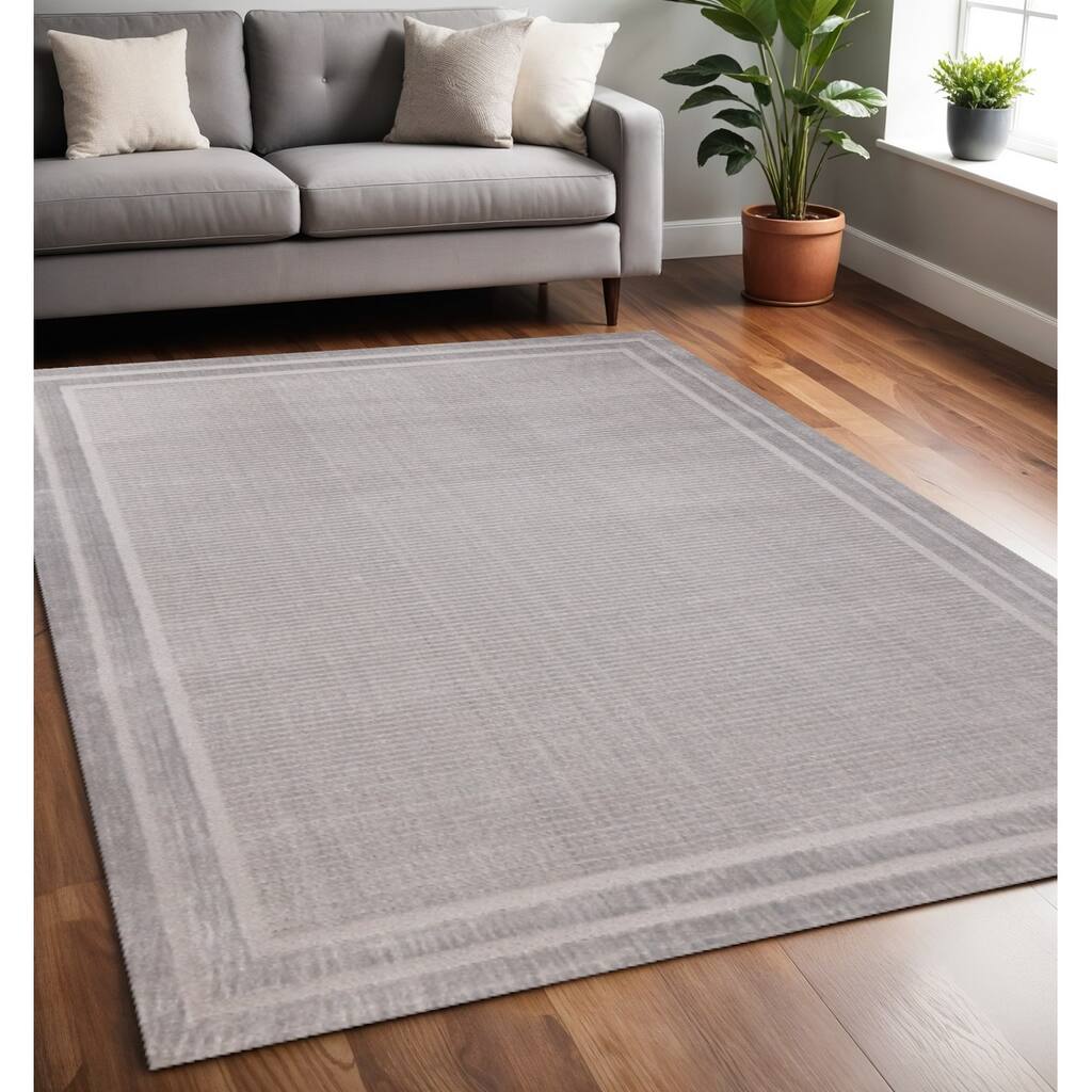 HomeRoots Geometric Modern Rectangle Area Rug - 5' X 8'