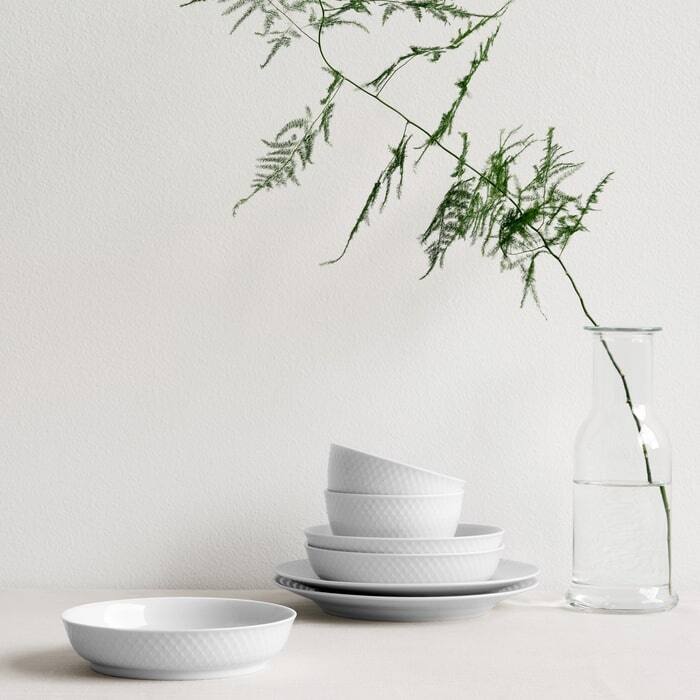 Lyngby Porcelæn Rhombe Plate, White - Ø: 8.3"