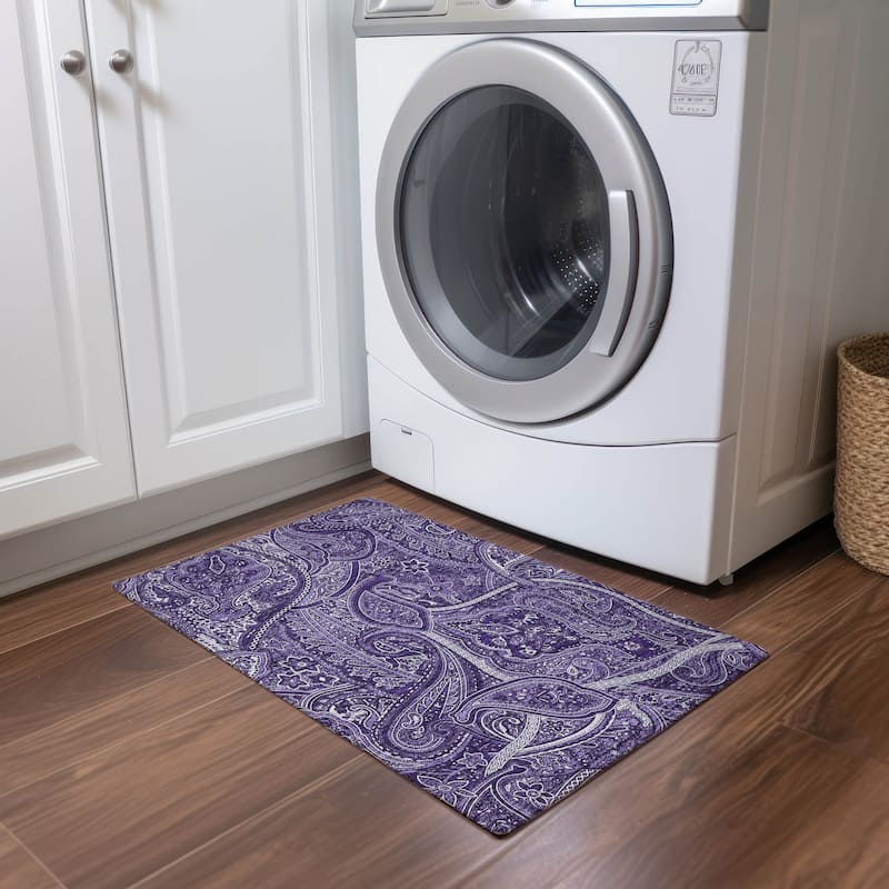 Machine Washable Indoor/ Outdoor Chantille Traditional Paisley Rug - Purple - 1'8" x 2'6"