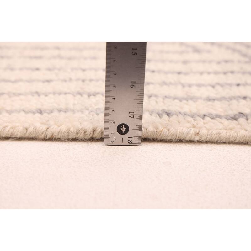 ECARPETGALLERY Hand-knotted Tangier Cream Wool Rug - 5'4 x 7'7