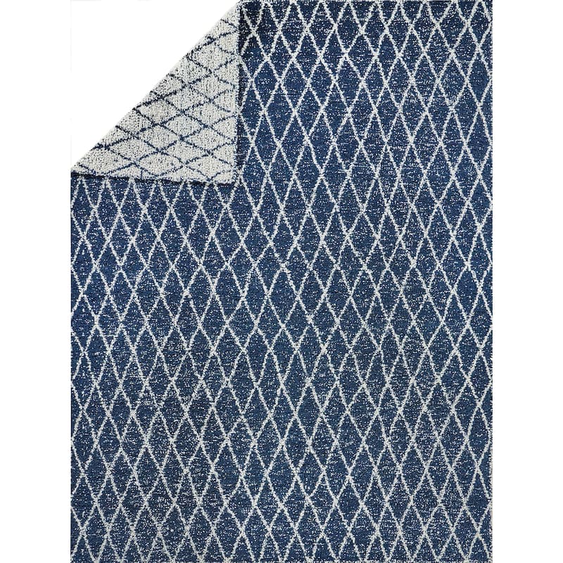 Giorgio Indoor Outdoor Reversible Navy/Ivory Area Rug.