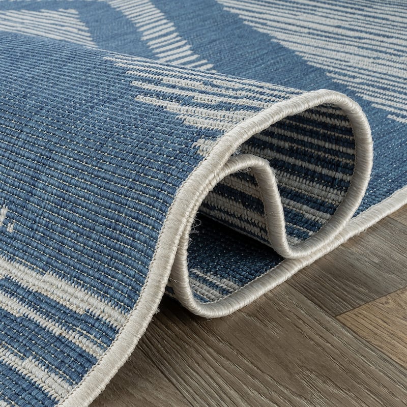 World Rug Gallery Contemporary Geometric Stripe Weather Resistant Reversible Indoor/Outdoor Area Rug