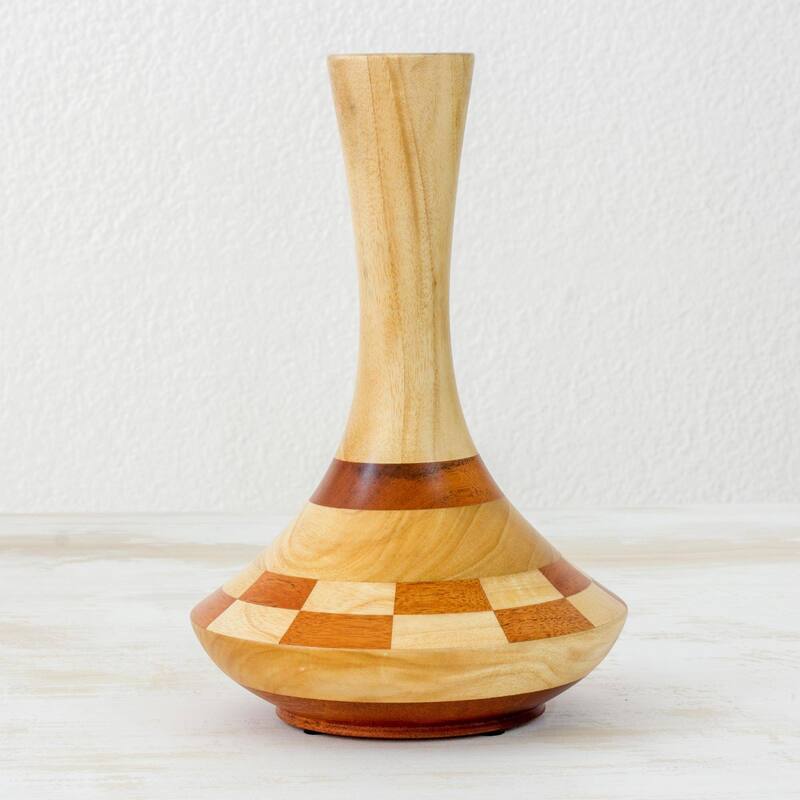 Handmade Natural Aesthetics Mahogany and cedar wood vase (Guatemala ) - 29 x 19 x 19