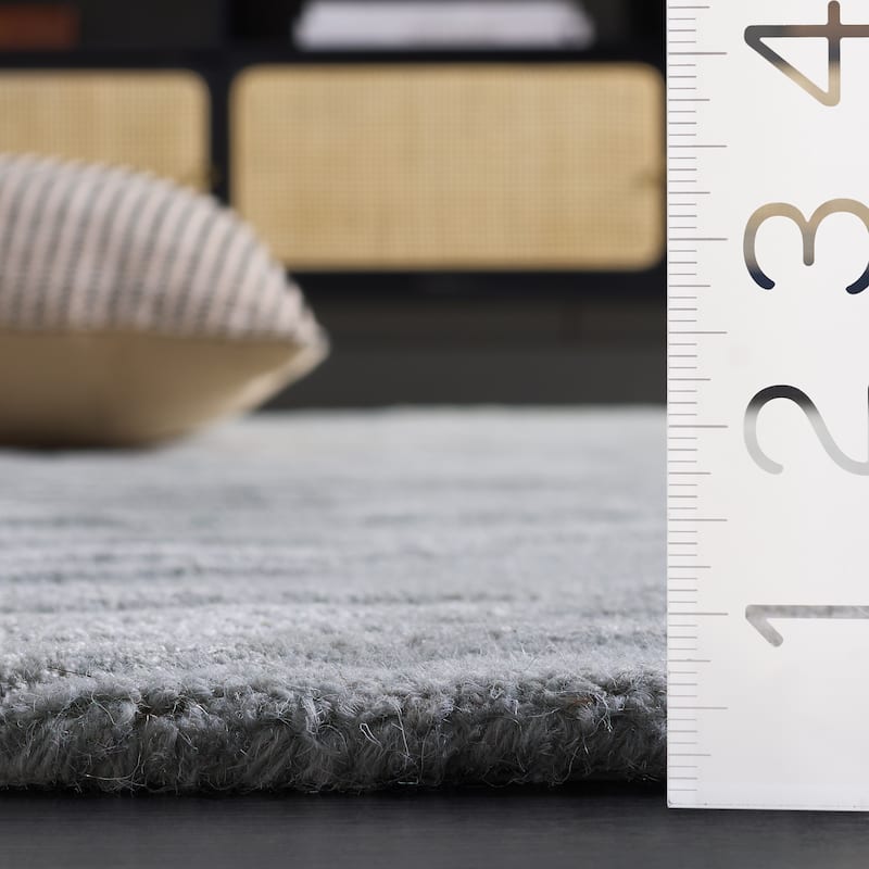 SAFAVIEH Handmade Glamour Oprica Contemporary Wool Rug