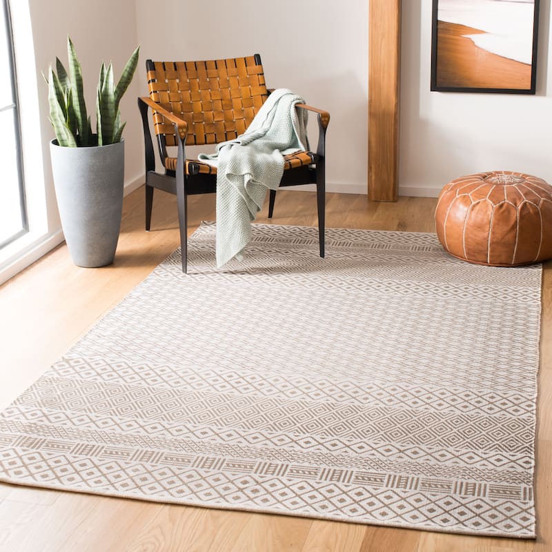 SAFAVIEH Handmade Cedar Brook Mykola Modern Cotton Rug - 4' x 6' - Grey/Ivory