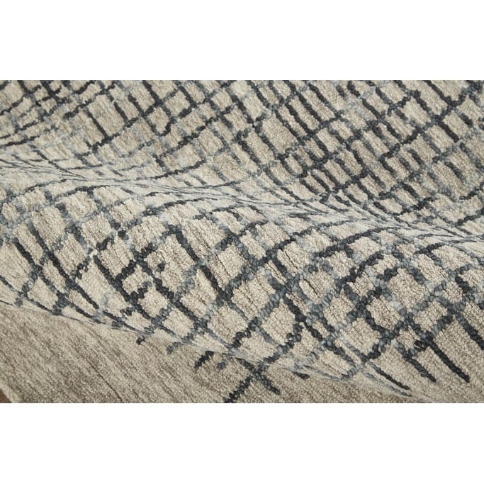 Wiyix Hand Tufted Traditional Stain Resistant Durable Area Rug By HomeRoots - 8' x 10'