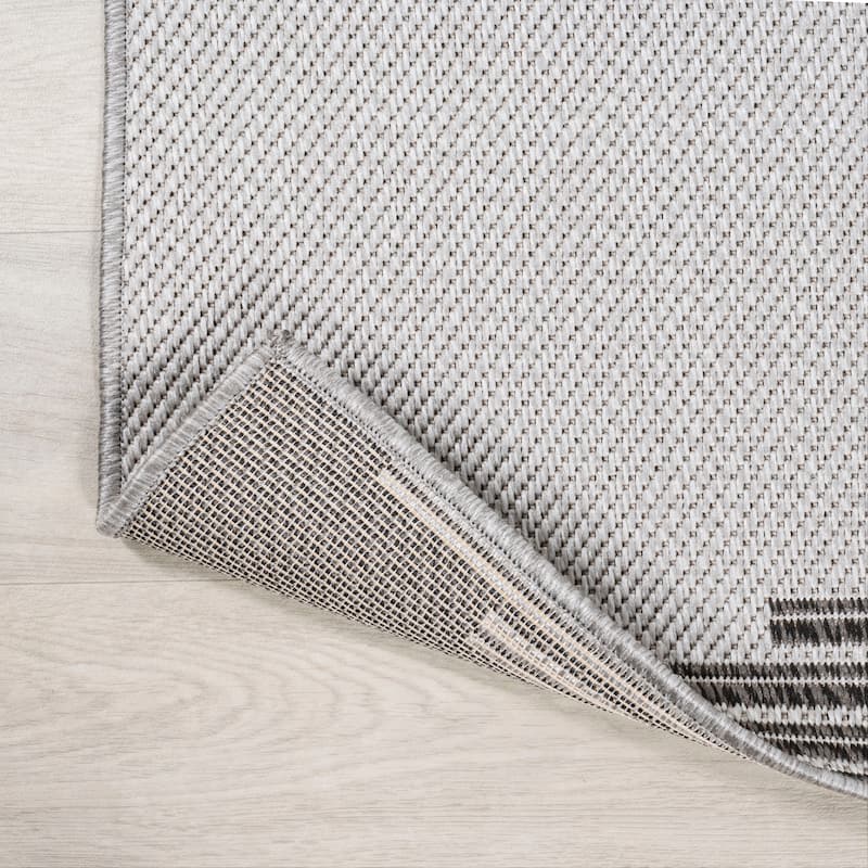 JONATHAN Y Castara Diamond Stripe Indoor/Outdoor Area Rug