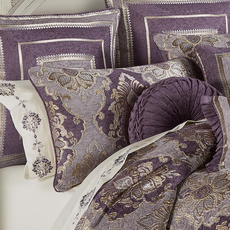 Five Queens Court Dominique Comforter Set - King
