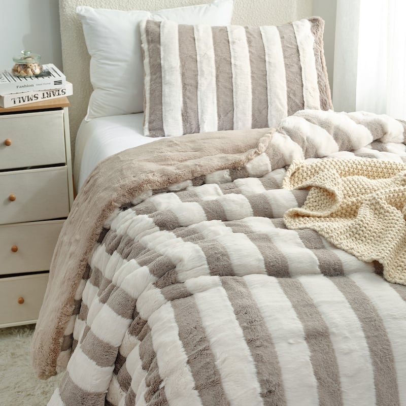 Chunkiest Chunky Bunny® Freezin Waters - Coma Inducer® Comforter Set