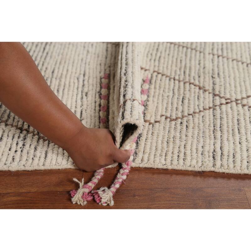 All-Over Ivory Moroccan Oriental Area Rug Hand-Knotted Wool Carpet - 4'9"x 8'9"