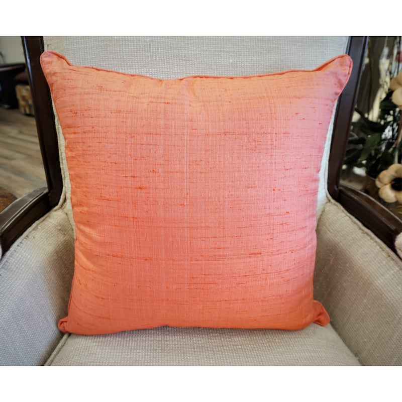 Home&Manor Bakan Dupioni Silk Pillow 18"
